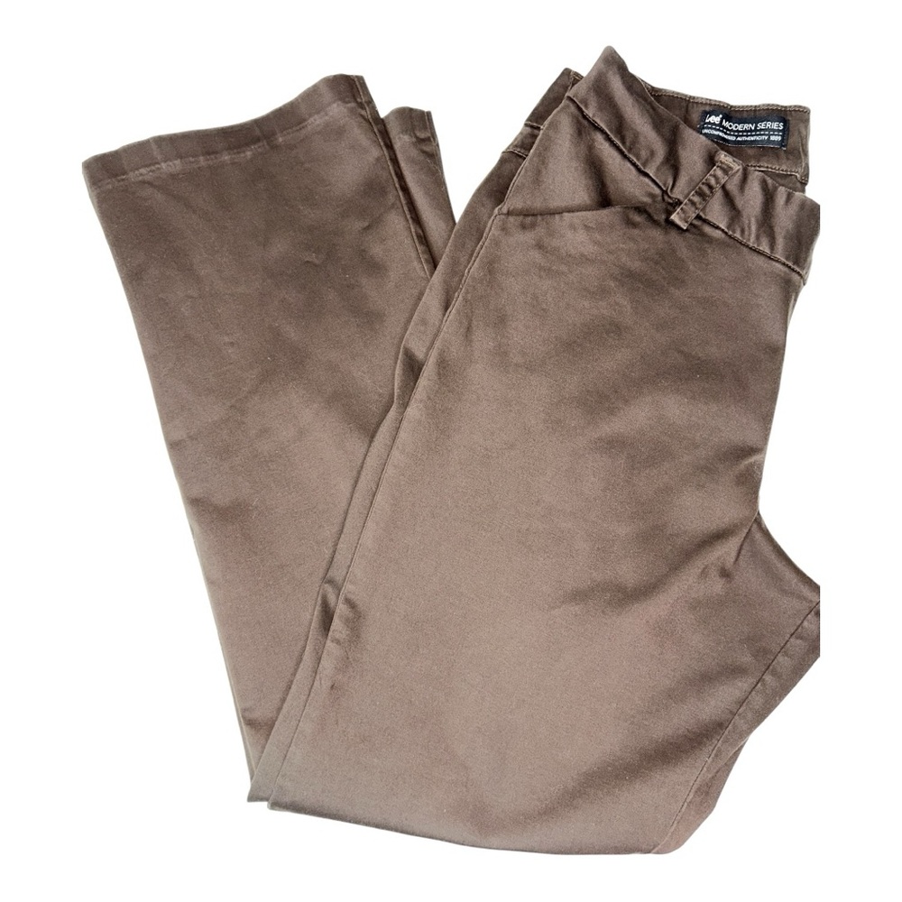 Lee Women's Brown Straight Leg Pants size 16 curvy fit, stretchy, comfortable